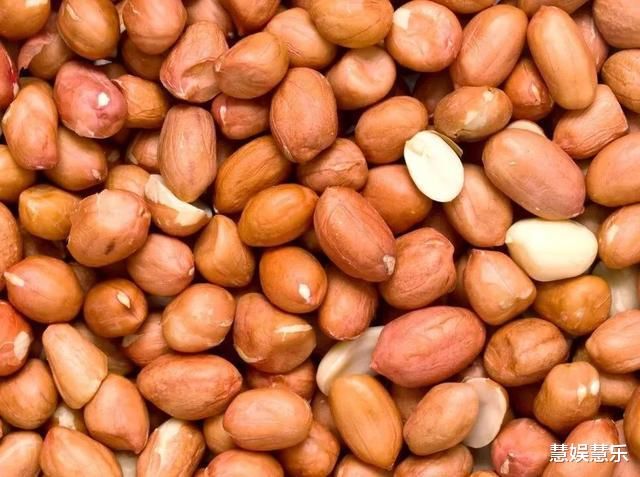 消化科醫(yī)生：胃不好，盡量少吃這3種食物，想養(yǎng)胃，嘗試這2種東西