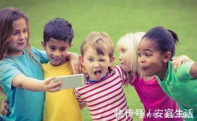 小朋友们|孩子在家是“霸王”,出门就变“怂”,家长们别不当回事