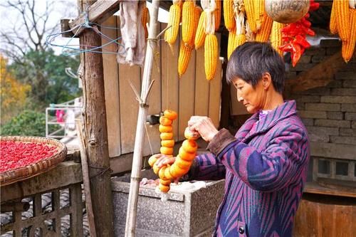 安徽有个与世隔绝的小村庄，风景如画，因交通不便，游客很少知道