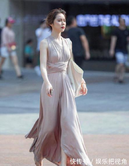 美女|漂亮的美女，穿着紧身裙，身材好，气质好