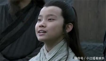 上联#神童一上联:“父在外,肩挑日月”,再看下联,太经典了