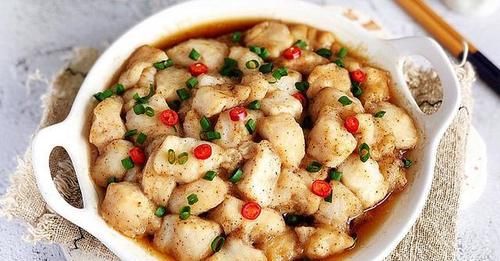 鱼肉|这菜只要简单蒸一蒸，十分钟上桌，鲜美入味，营养丰富又健康