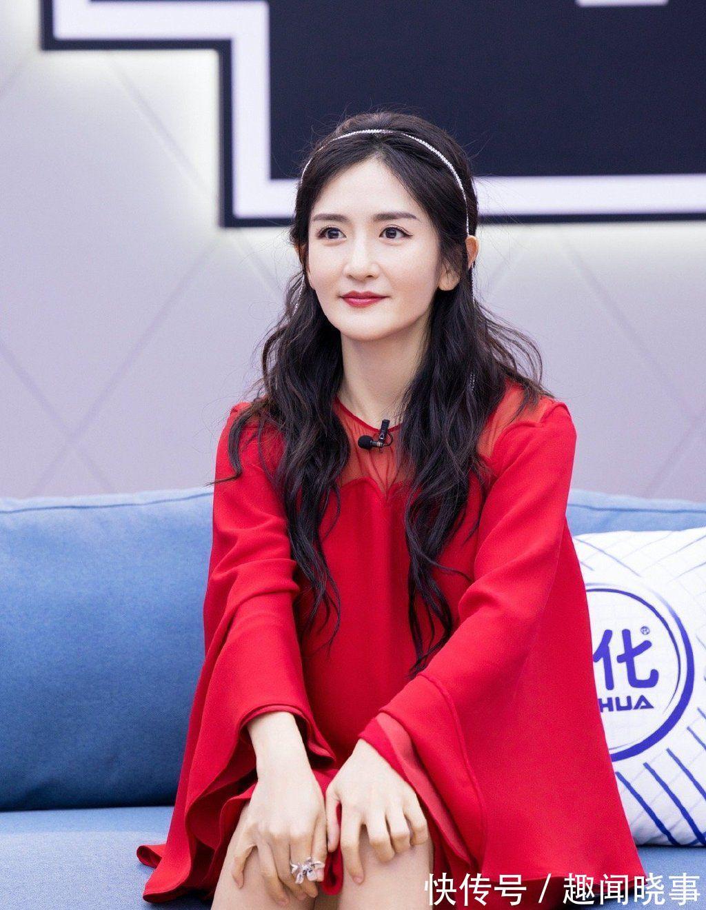 谢娜发新歌显真实人缘?离开《快本》去向成谜,被曝俩大平台争夺