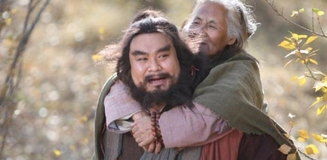 武功不低的他被徒弟坑上梁山,排名却比徒弟还低,死得莫名其妙