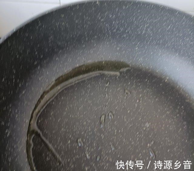 好吃|番茄煎蛋焖面，劲道爽滑，好吃到汤都不剩！