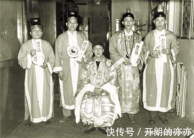 张天师！道家最后一代天师，1949年跟老蒋去了台湾，后来发展得怎么样