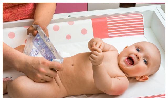 健康|宝宝的便便“暗藏”健康信号,看到这些颜色的便便,家长莫惊慌