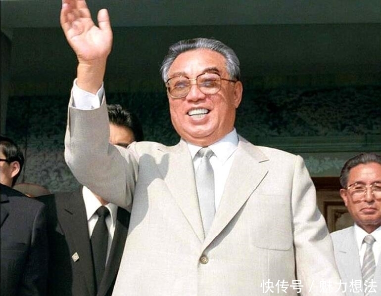 金日成|志愿军停止追击美军，让金日成不满，而斯大林一句话让他不敢反驳