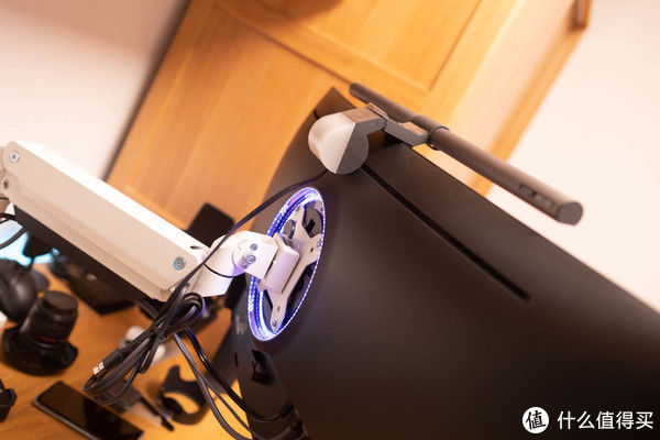 桌面空间|拒绝呆板，我也谈一谈，如何打造灵活多变又舒适安逸的桌面空间