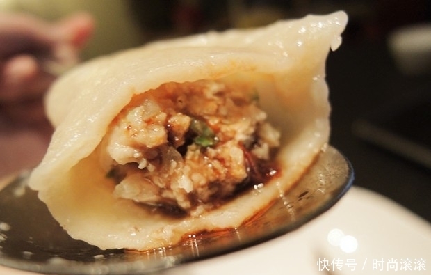 鲜嫩|饺子肉馅这样调,鲜嫩多汁,咬一口流油,美味饺子百吃不厌!