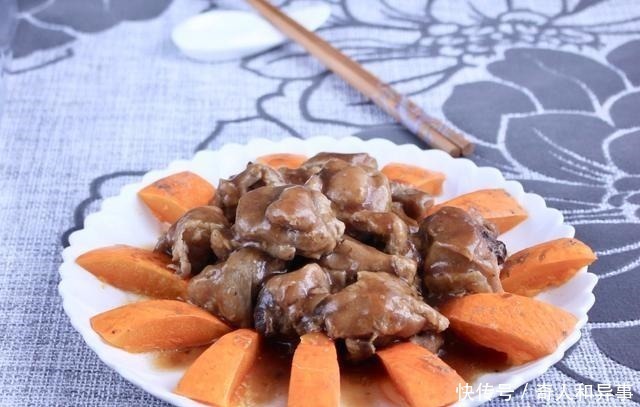 年夜饭上加道菜,“蒸蒸日上”端上桌,寓意日子红火,越过越好