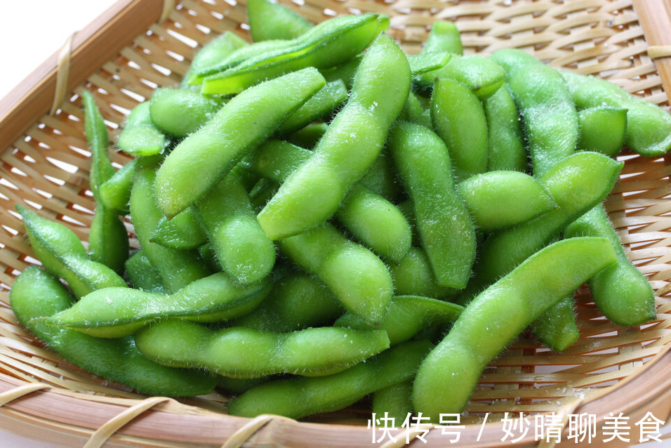 技巧|做水煮毛豆，掌握4个重要技巧，毛豆翠绿不发黄，个个都入味