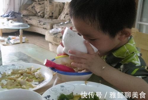 孩子|8岁男童半年长10公分,儿科主任:这个习惯太好了,家长们试试