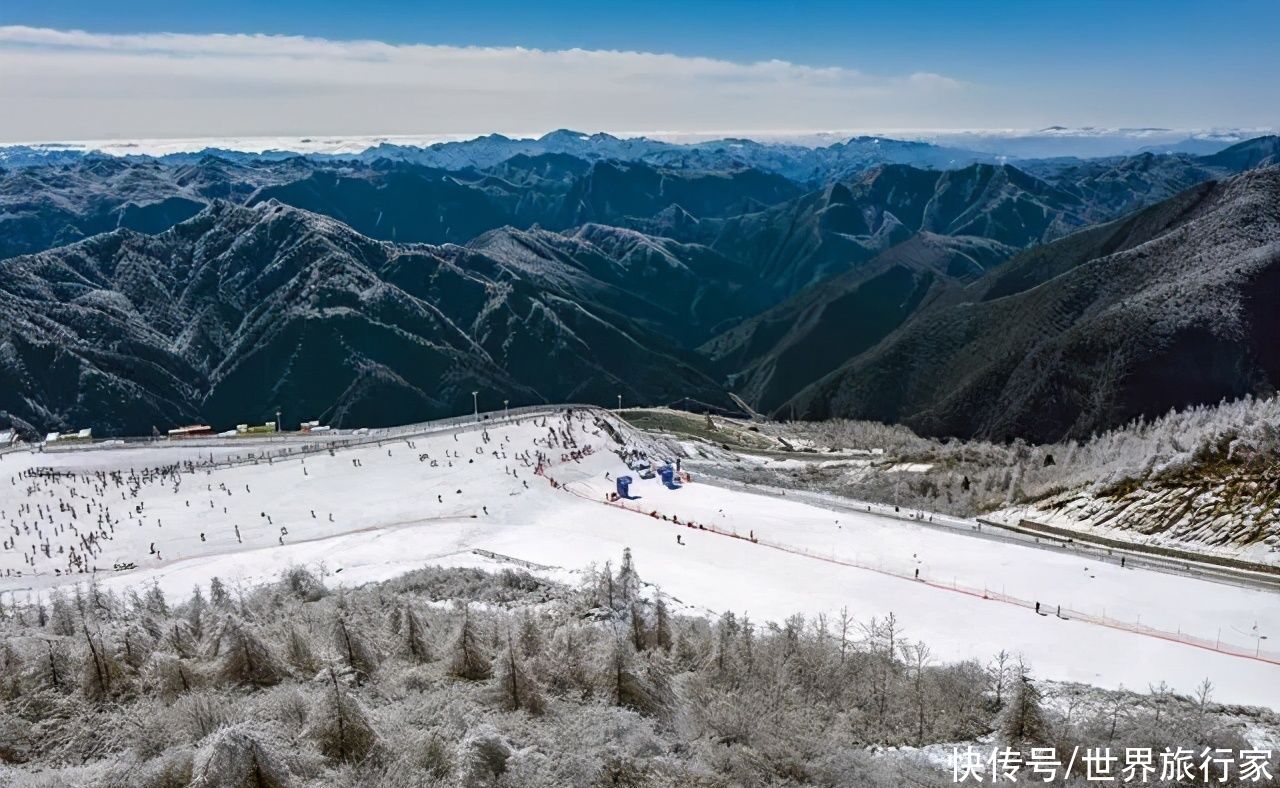 滑雪场|你知道冬天的雪景有多漂亮，多好玩吗？