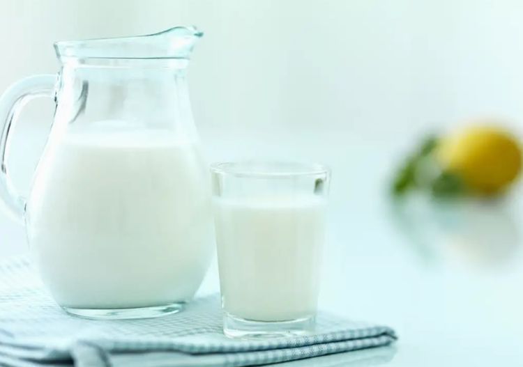 含量|给宝宝冲调米粉,用水还是用奶?用什么水更合适?听听专家怎么说