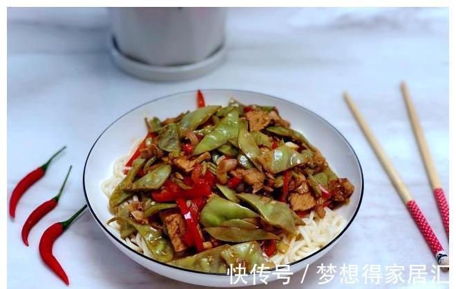 皂素|此菜人称“懒人菜”,果实如刀,营养丰富,鲜嫩当季,拌面特别香