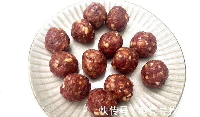 抹茶|抹茶鲜花饼，花香四溢酥到掉渣，一开口停不了，完美配方一学就会！