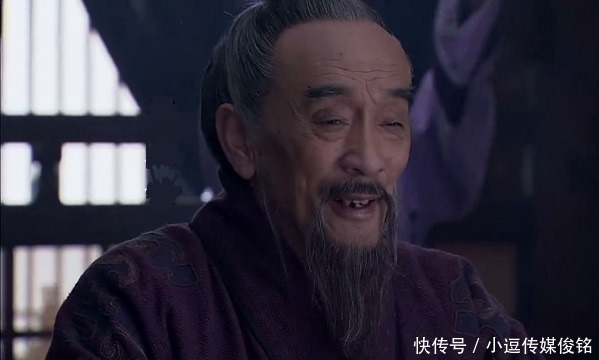 宴席|一流氓到宴席上蹭吃蹭喝，主人却对他非常欣赏，还把女儿嫁给了他