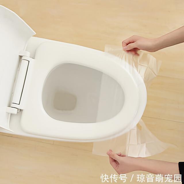 马桶|建议大家:出门不论远近,这4样带上别离身,关键时刻作用大