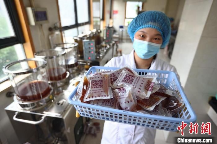 泱波|南京江宁中医院昼夜熬制中药汤剂 送“疫”线抗疫情