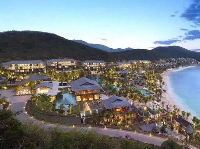 中年|西海岸这个寄予厚望的小镇项目最终夭折，文旅布局受挫