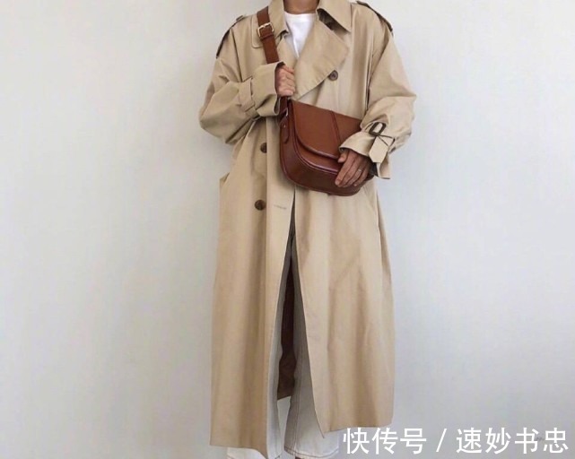 简约 风衣,我喜欢这样穿!简约精致又贼拉风,上街后非常吸睛!