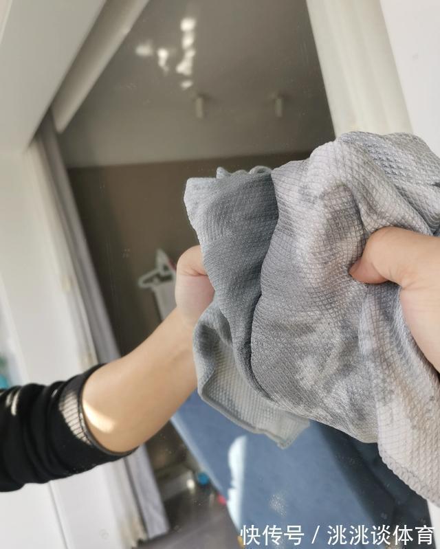 这些清洁“小妙招”,其实让你“事倍功半”,很多人还乐此不疲