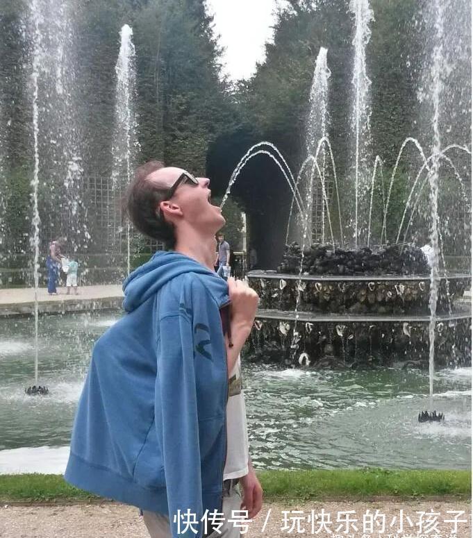 |一组P图高手修出来的搞笑照片,最后那张简直毫无PS痕迹