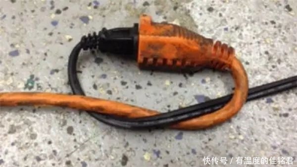锅柄|这些东西用了大半辈子,才知道正确的用法,蠢到连牛奶都不会倒