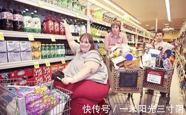 大胖女孩|600斤的大胖女孩,富豪不顾反对娶她为妻,如今现状如何?
