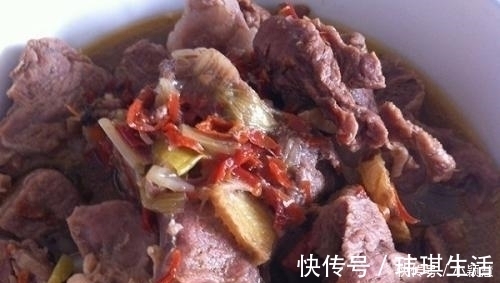 吃羊肉最忌讳的香料，很多人都喜欢往里加，羊肉都白炖了