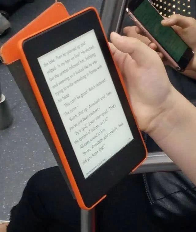 样子|“你没文化的样子,真掉价”:一场疫情,炸出了多少精神穷人