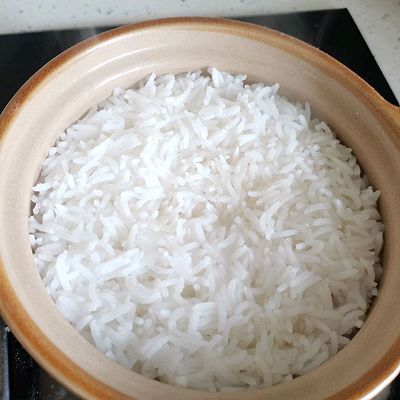 饭汁|三拼煲仔饭