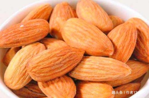 雌激素|冬天女性可以坚持吃4种食物，排出毒素，净化血液，滋养女性子宫