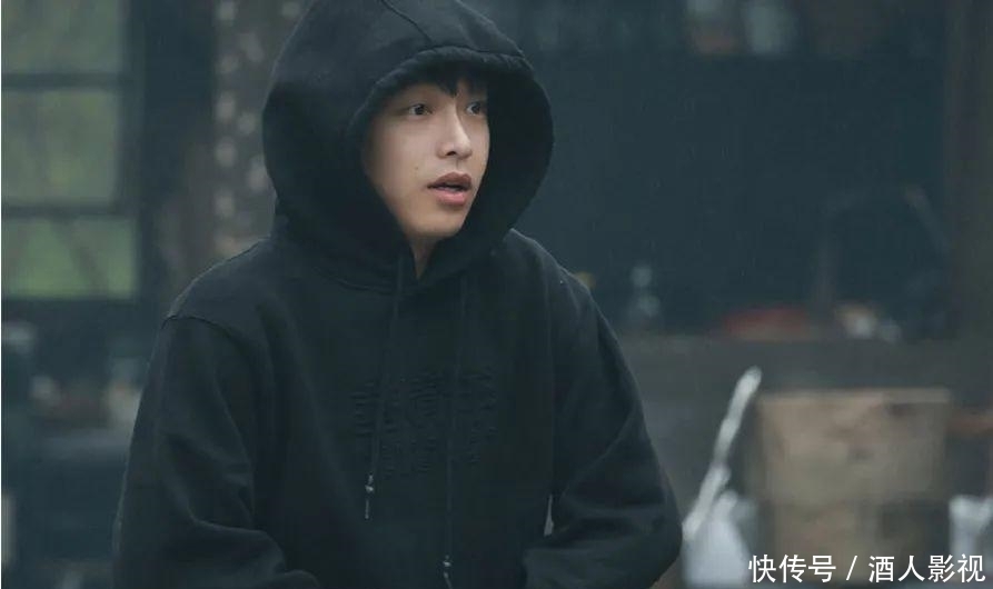 杨紫 《向往的生活》:彭昱畅对杨紫“因爱生恨”,亲手放出的瓜真甜