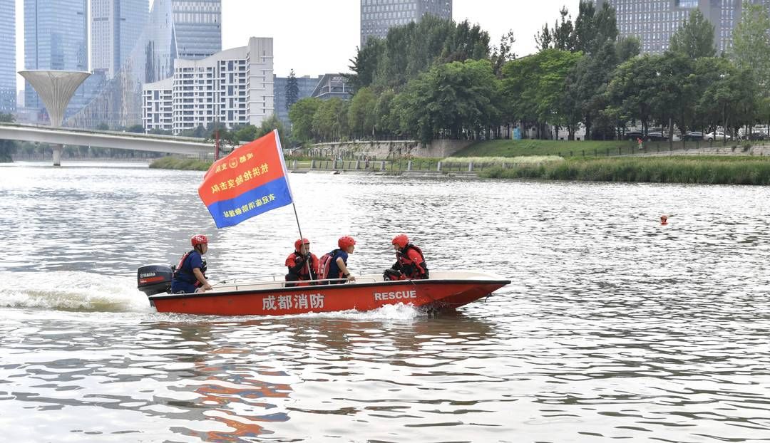 救援|超燃实战！成都高新区开展防汛抗洪演练