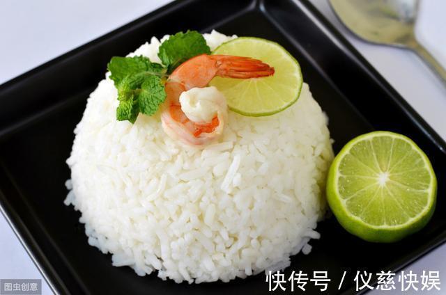 煮饭|还在用冷水蒸大米?错到离谱!教你这样蒸,米饭又香又软不粘锅