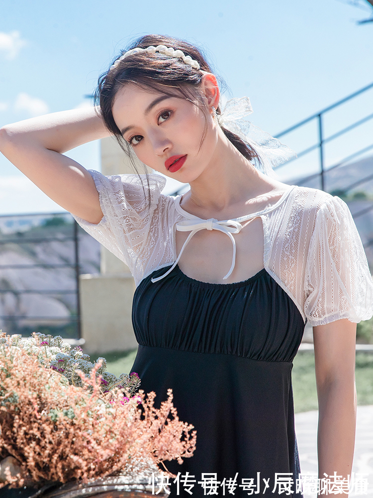 穿搭 比基尼穿搭出优雅的女人味，好看流行很显身材显腿长，穿出时尚感
