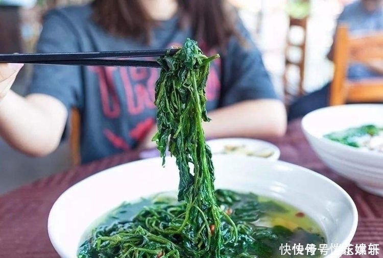 农村最常见的菜,叶子却少有人吃,殊不知含钙高,做腌菜味道绝佳