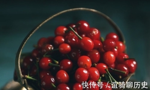 水果沙拉|3大减肥水果，苹果、香蕉上榜，最后一种女生都爱吃