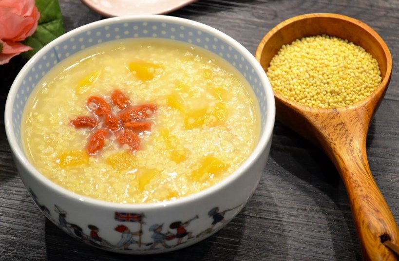 血糖|小米粥怎么吃血糖才能平稳不受影响？