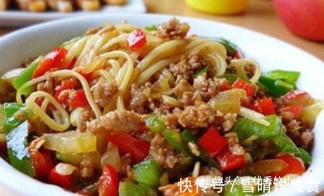 家里来客人这些菜足够了,换着样的做,简单又有档次,香气四溢