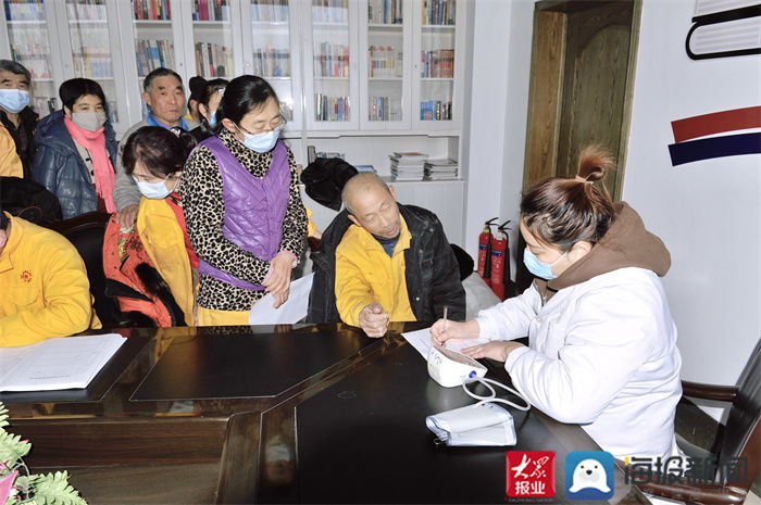 活动现场|泰安市妇幼保健院开展“我为群众办实事 专家义诊进企业”主题党日活动