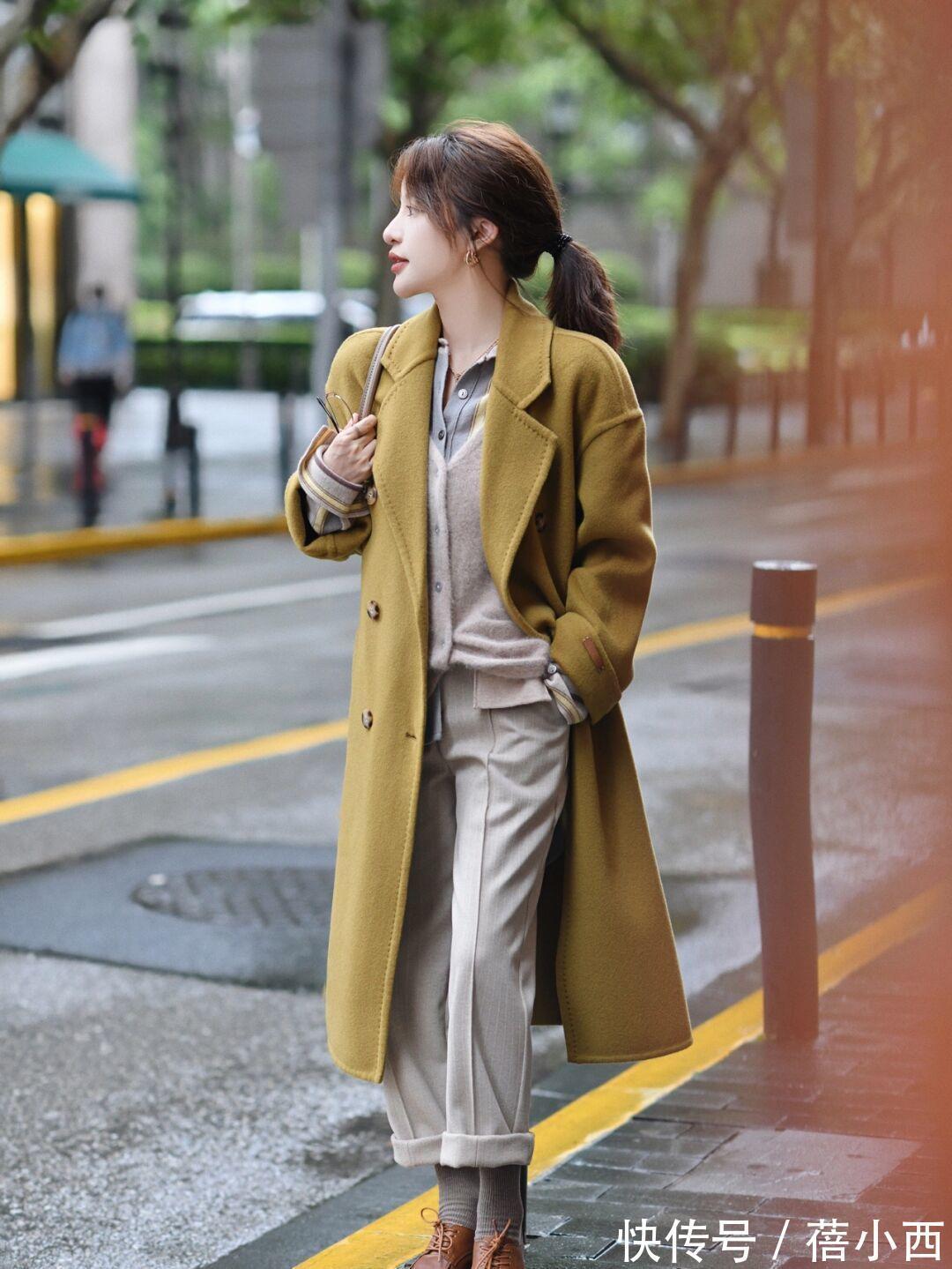 内衬 什么?大衣要这样穿才好看!掌握这6款穿搭技巧,秒变气质女人!