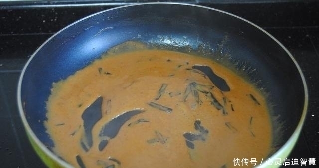 教你面条的新吃法,比煮着吃好吃一百倍,做法简单,5分钟早餐!