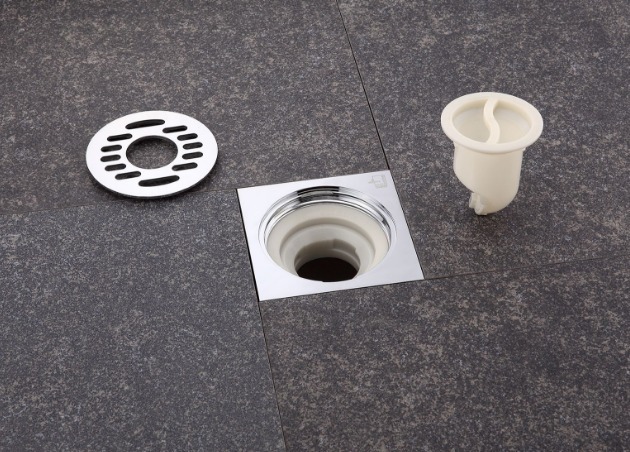 肥皂头太小不好继续用只需把肥皂头装进袜子里,轻松解决烦恼