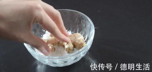 保鲜|家里生姜多怕变坏吗？教你用一秘招，生姜不发芽不干瘪，太实用了