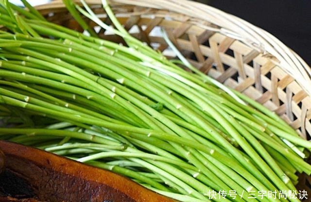 和腊肉一起|真正的“刮油菜”是它,营养极高,是药也是菜,肠道越来越通畅