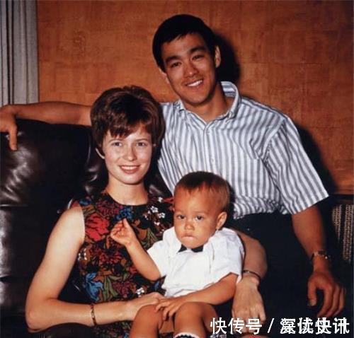 李小龙|黄泽民单挑李小龙,怀胎八月的老婆琳达观战,没想到三分钟败北!
