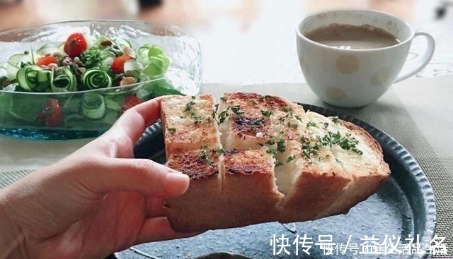 房子|日本退休夫妇的蜗居生活，房子虽小却布置得温馨精致，惹人喜爱！